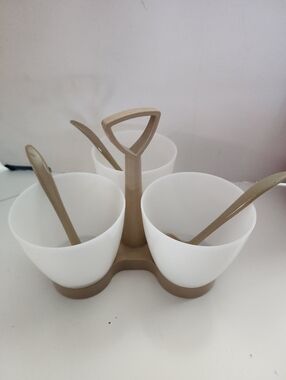 Vtg Tupperwear  Condiment Set